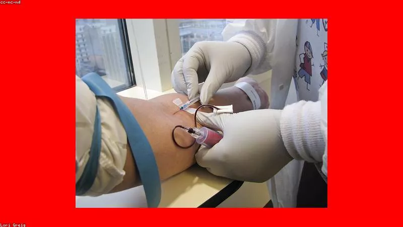 Phân tích y khoa hình ảnh Tại sao không nên tự ý bẻ đôi viên nén Sildenafil 100mg để tiết kiệm